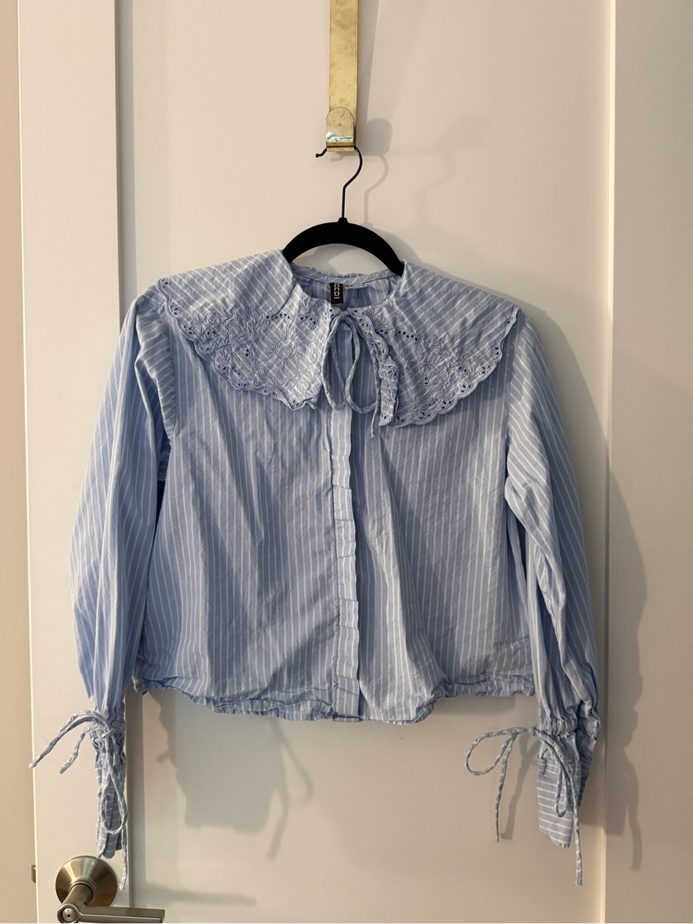H&M Light Blue & White Striped Blouse with Lace Collar